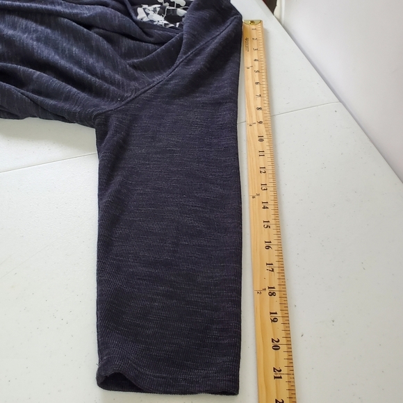 Layered Tiered Floral Hem Tunic Size 2X Mixed Media Knit Pullover Scoop Neck Top - Picture 8 of 11